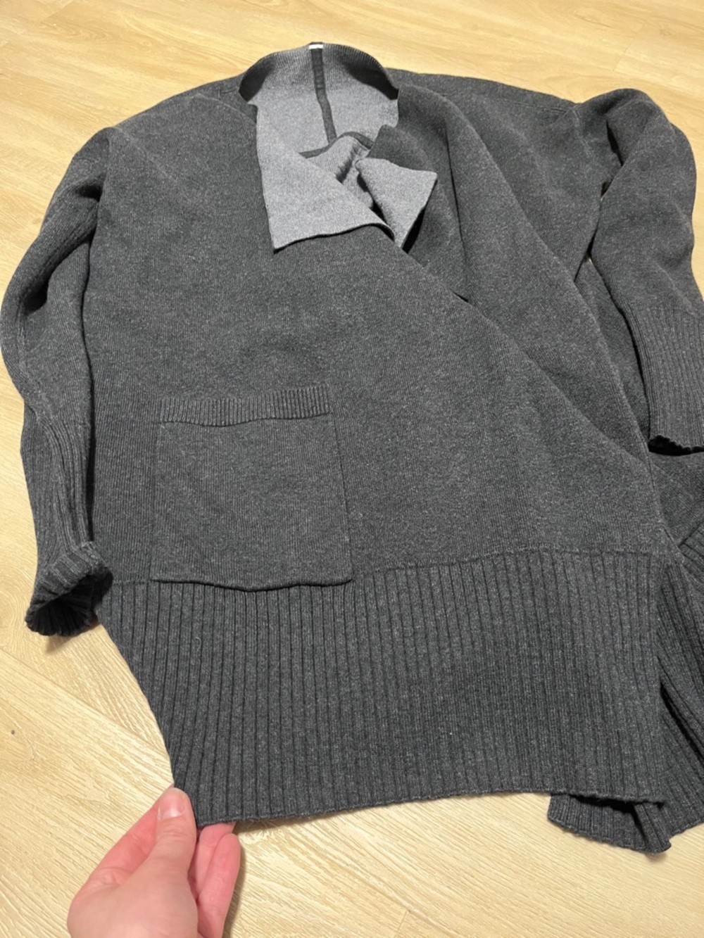Lululemon Still Lotus Wrap *Reversible Heathered Black Gray Cardigan - Picture 4 of 7